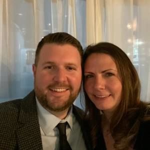 Meet your Posher, Lora